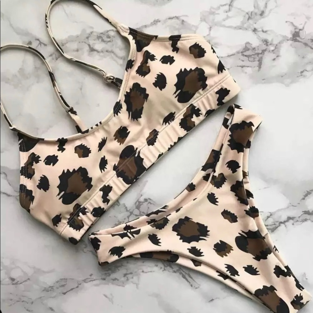 swim suit